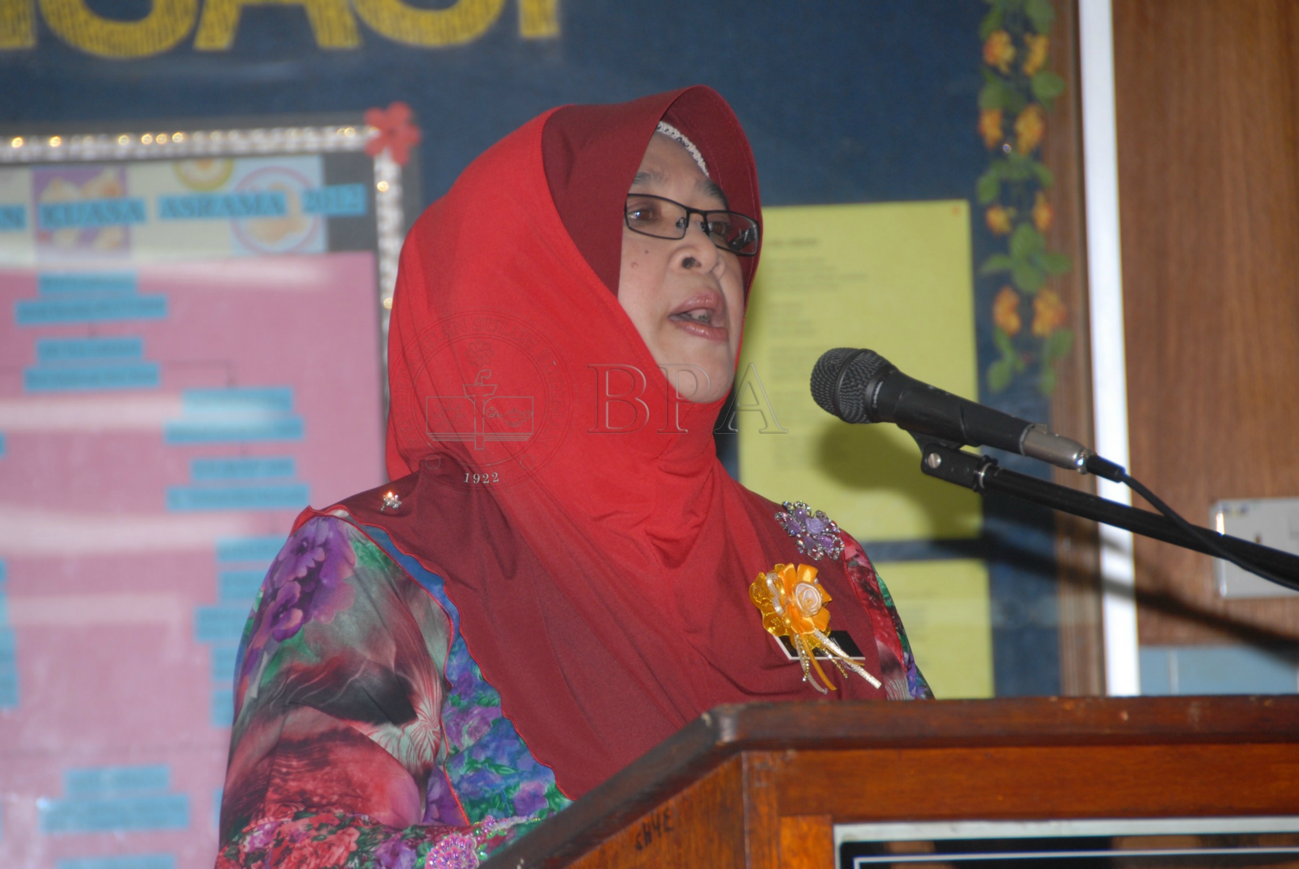 BPA 12 92 membaca IDA 5464